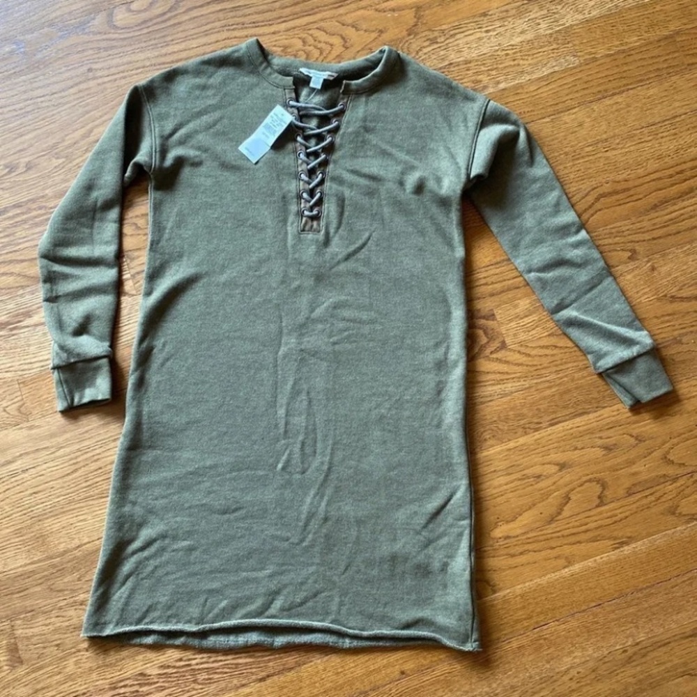 *NWT* AE Sweater Dress✨